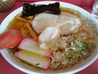 らい久緑ヶ丘店のしょう油ラーメン